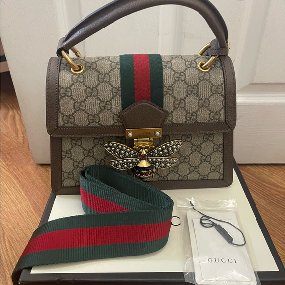 Gucci Beige Satchel with Red and Green Stripe - Picture 1 of 11